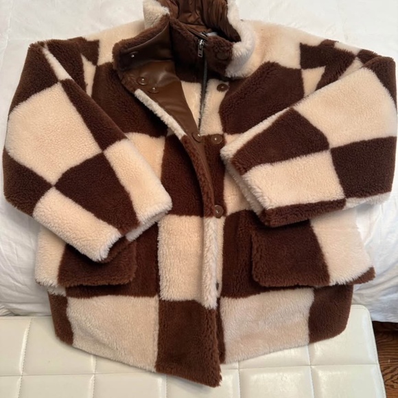 Stand Studio Faux Fur Coat - Picture 5 of 6